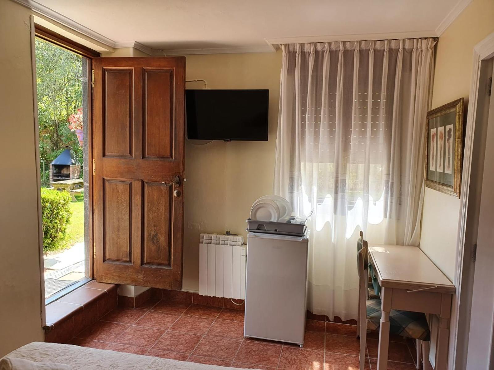 Alojamiento Con Jardin Y Barbacoa Onís Zimmer foto